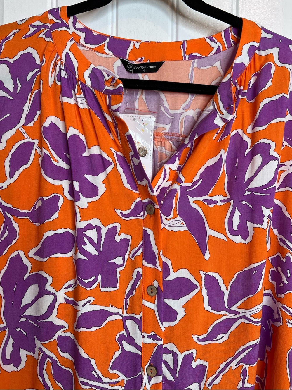 PrettyGarden Orange Purple Floral Design Button-Front Blouse. Size Small. NWT. - Picture 6 of 15